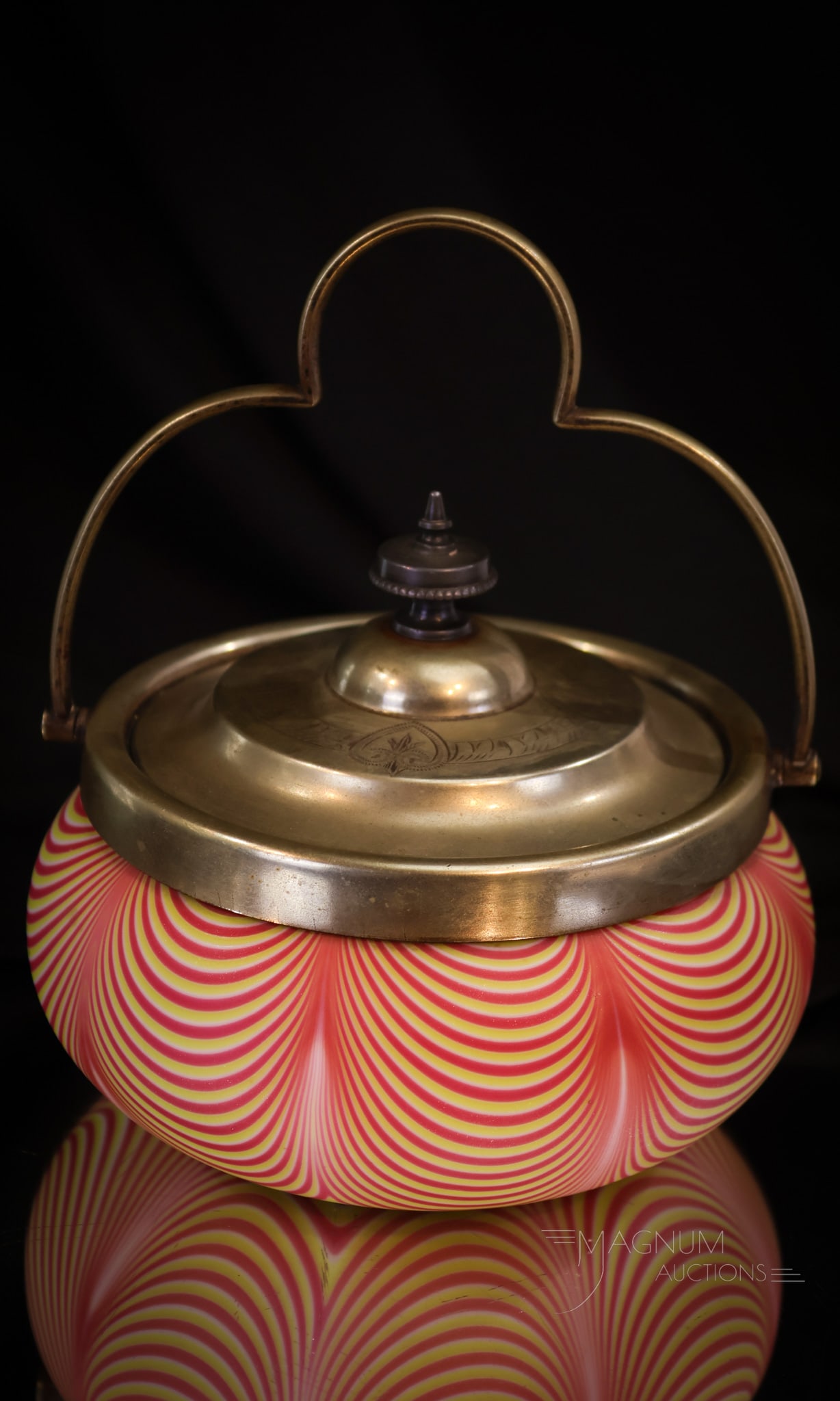 Victorian Stevens & Williams Nailsea Drape Glass Sweetmeat (1 of 6)