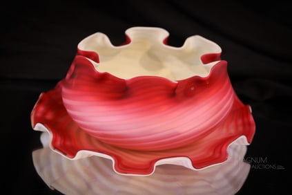 Deep Pink Mother of Pearl Victorian Stevens & Williams Glass Finger Bowl & Underplate