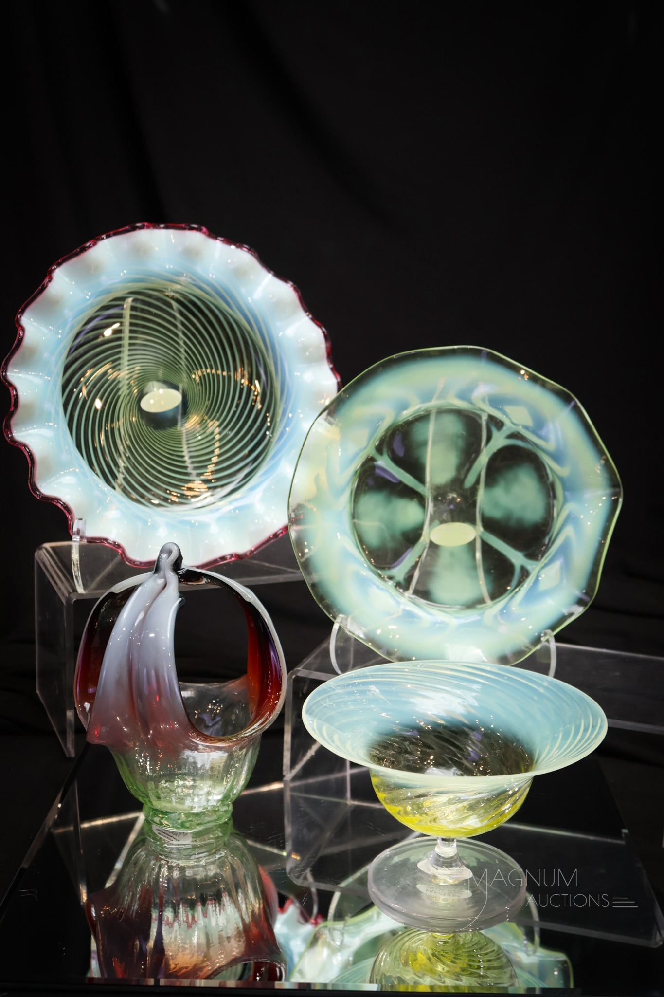 4 pc Lot Vaseline Art Glass Kralik & More (1 of 12)