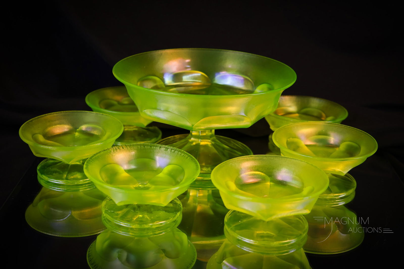 Northwood Wide Panel Vaseline Stretch Glass Nut Set (1 of 13)