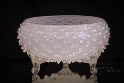 Rare Hobbs Alabaster Cased Victorian Hobnail Glass Footed Bowl
