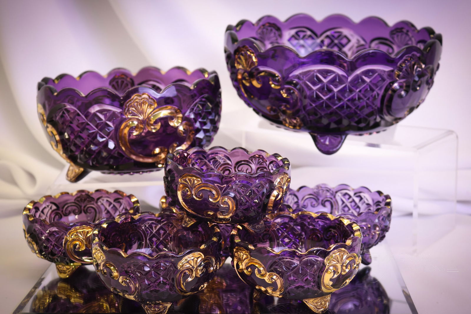 8 pc Lot Victorian Riverside Croesus Glass Berry Bowls & More (1 of 13)