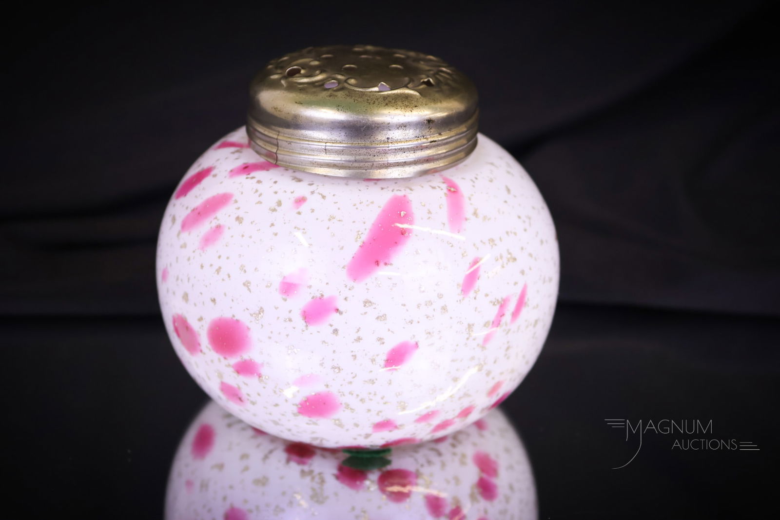 Rare Northwood Prima Donna Victorian Glass Sugar Shaker: Here's a lovely! This is Northwood's Prima Donna pattern in the form of a sugar shaker. This fine example is quite elusive and is welcomed by any knowledgeable collector. This shaker measures 3 1/4""