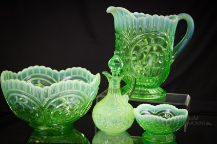 4 pc Lot Dugan Uranium Opalescent Circle Scroll