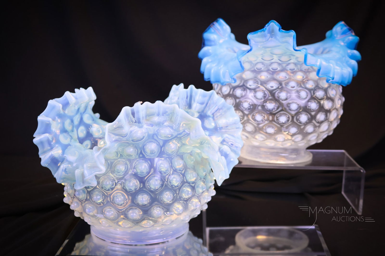 2 pc Lot Hobbs Roller Coaster Victorian Oil Gas lamp Glass Shades (1 of 12)