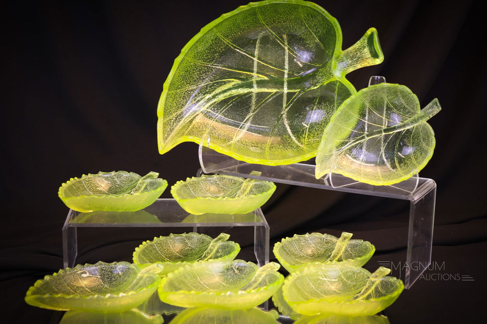 9 pc Leaf-Form Victorian Vaseline Glass Berry Set (1 of 9)
