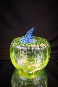 Blenko Blue Stem Collector Exclusive Vaseline Glass Pumpkin