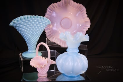 4 pc Lot Pastel Fenton Art Glass