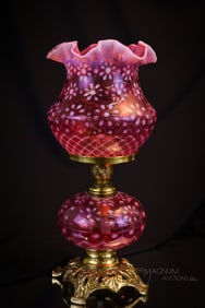 Fenton L.G. Wright Cranberry Opalescent Christmas Snowflake Table lamp