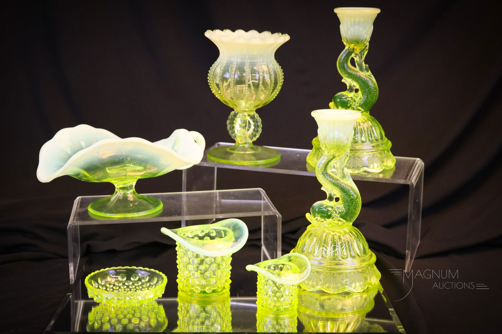 7 pc Lot Vaseline Opalescent Glass (1 of 7)