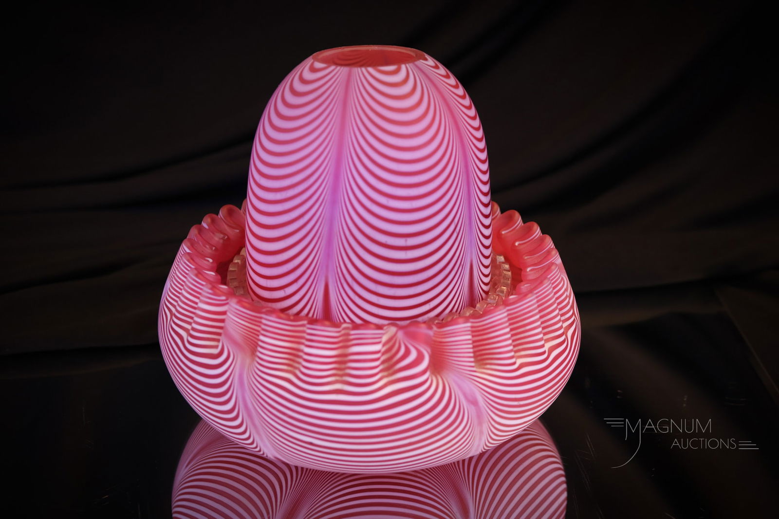 Cranberry Nailsea Victorian Glass Fairy lamp (1 of 10)