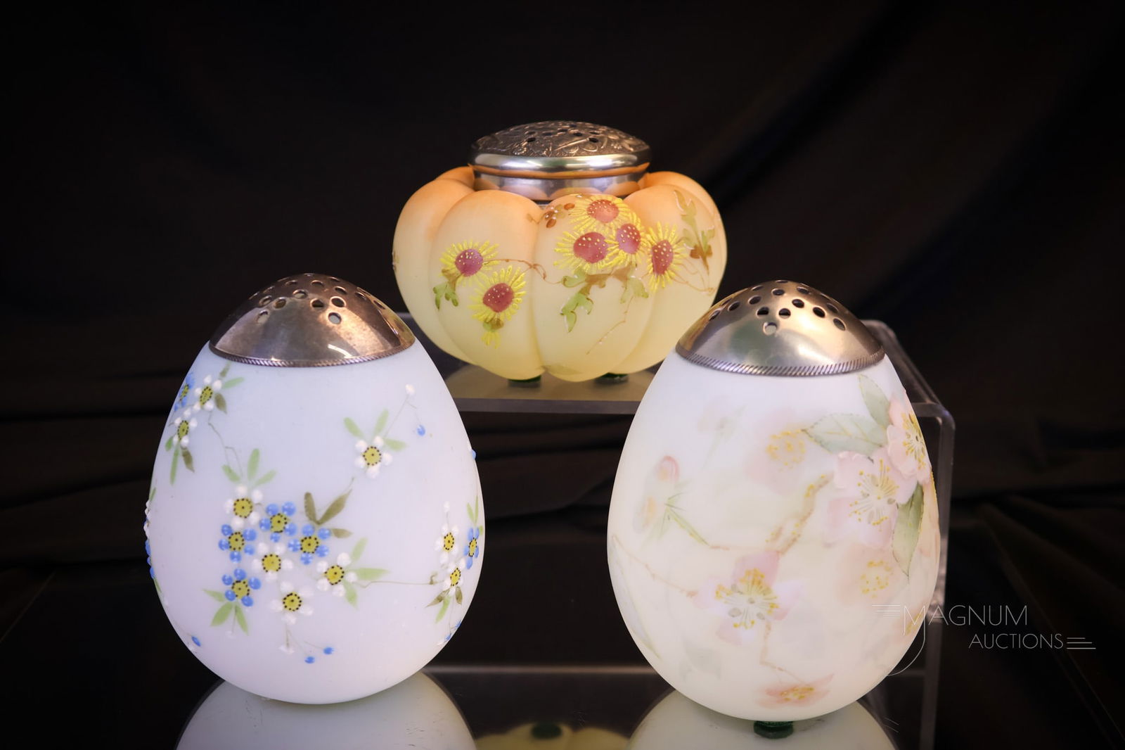 3 pc Lot Mt. Washington Victorian Glass Victorian Sugar Shakers (1 of 8)