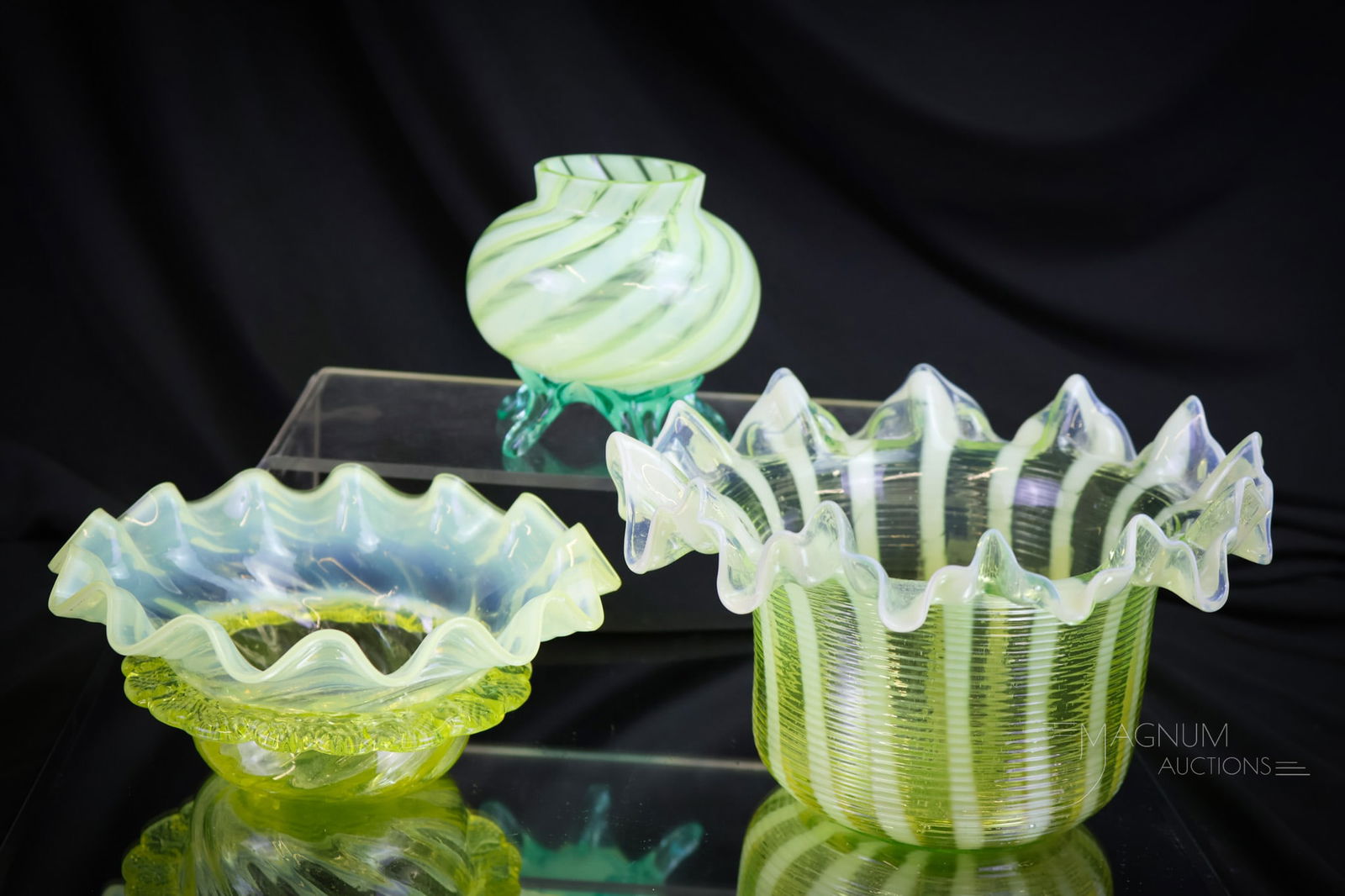 3 pc Lot Victorian Vaseline Applied Glass Fancies (1 of 12)