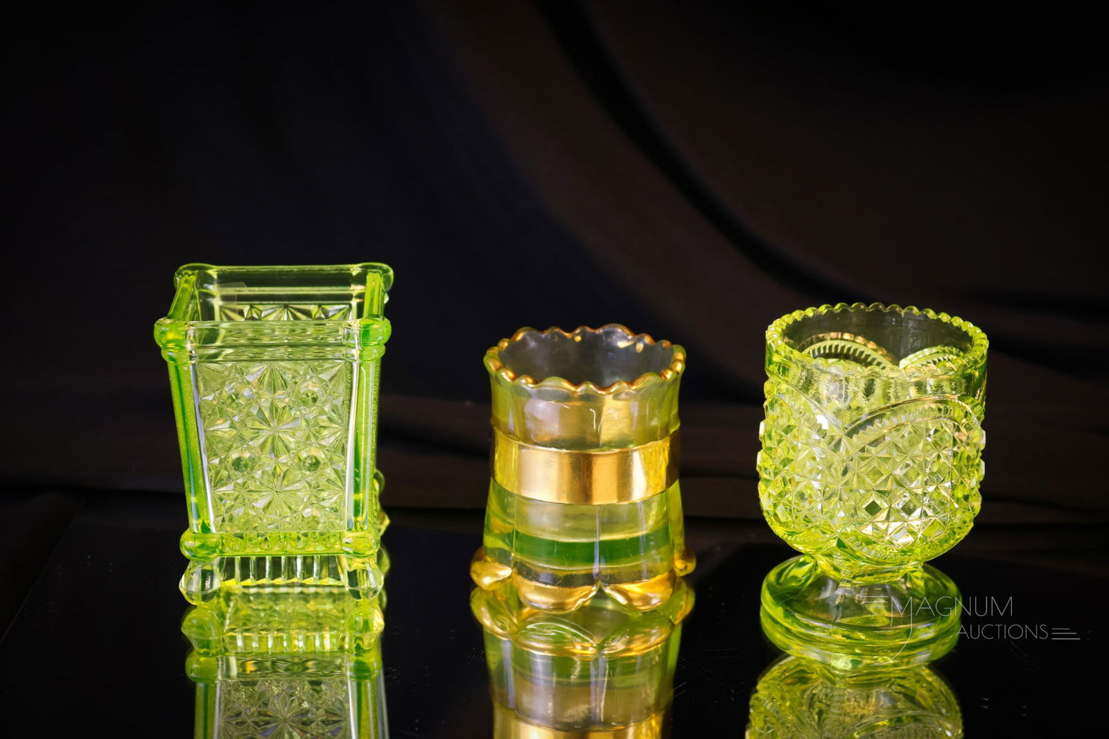 3 pc Lot Victorian Vaseline Glass Toothpick Holders Greentown Riveside & More (1 of 9)
