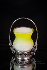 Aurora Silverplate Victorian Mother of Pearl Art Glass Toothpick Holder