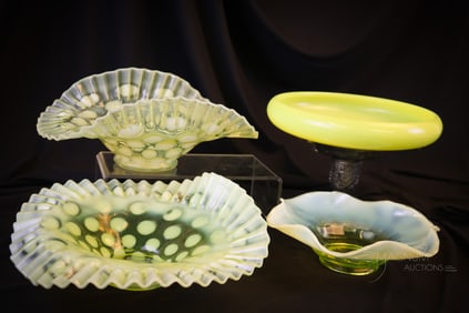 4 pc Lot of Love of Vaseline Glass Bowls