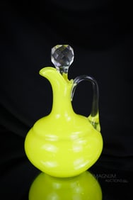 Rare Hobbs Victorian Bulbous Base Cruet