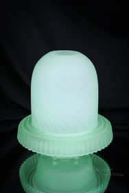 Hobbs Uranium Marine Green Victorian Glass Fairy lamp