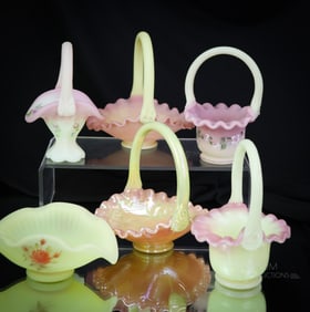 6 pc Lot Fenton Burmese Uranium Art Glass Miniature Baskets