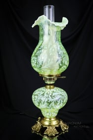 Rare & Desirable Fenton Topaz Vaseline Uranium Opalescent Table Lamp
