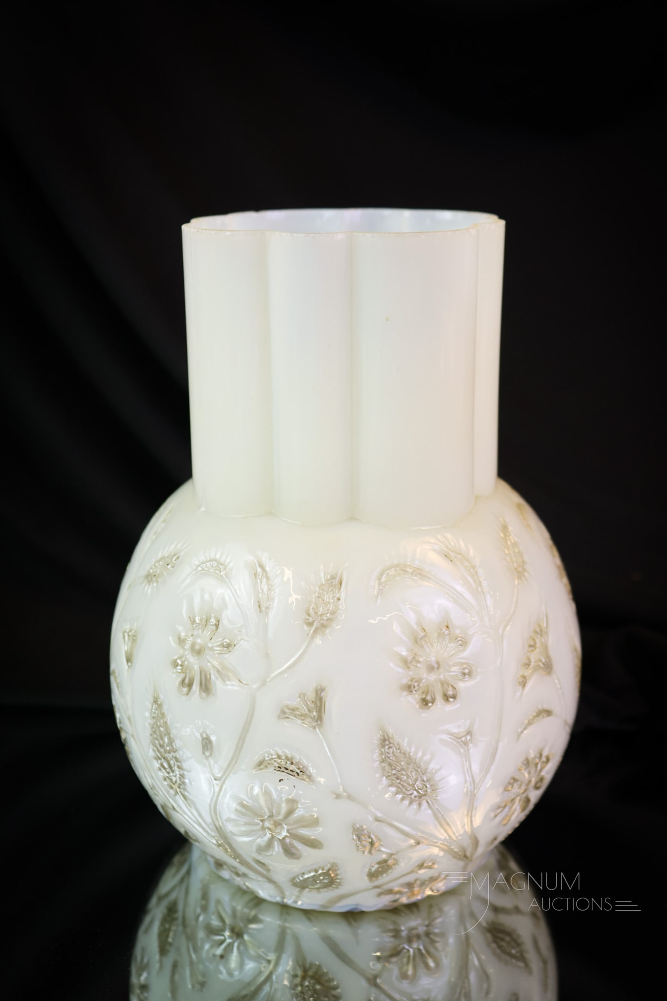 Platinum Findlay Onyx Victorian Celery Vase: A perfect example of a collection-enhancing piece of Findlay Platinum Onyx pattern. This celery has great coloring and decoration. The piece measures 6 1/2" tall. SHIPPING NOTICE: If you choose not to