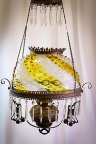 Antique Hobbs Francesware Swirl Victorian Glass Parlor Oil Lamp