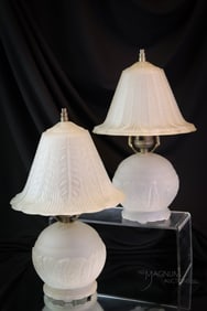 Pair Houzex Art Deco Frosted Acanthus Leaf Boudoir Lamps