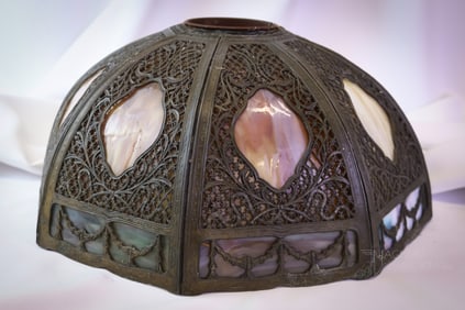 Miller Antique Slag Overlay Table Lamp Shade