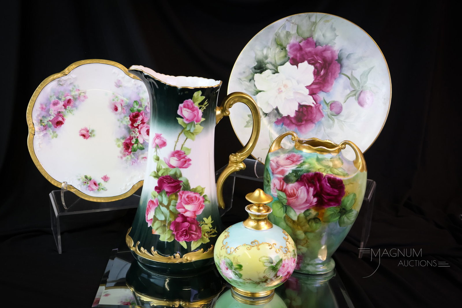 5 pc Lot Limoges & More Roses Hand Painted Porcelana: Fit for the porcelain queens, this is a lot of five pieces of undeniable beauty. This lot combines several pieces of Limoges and more porcelain for the astute collector. One is an artist-signed exampl
