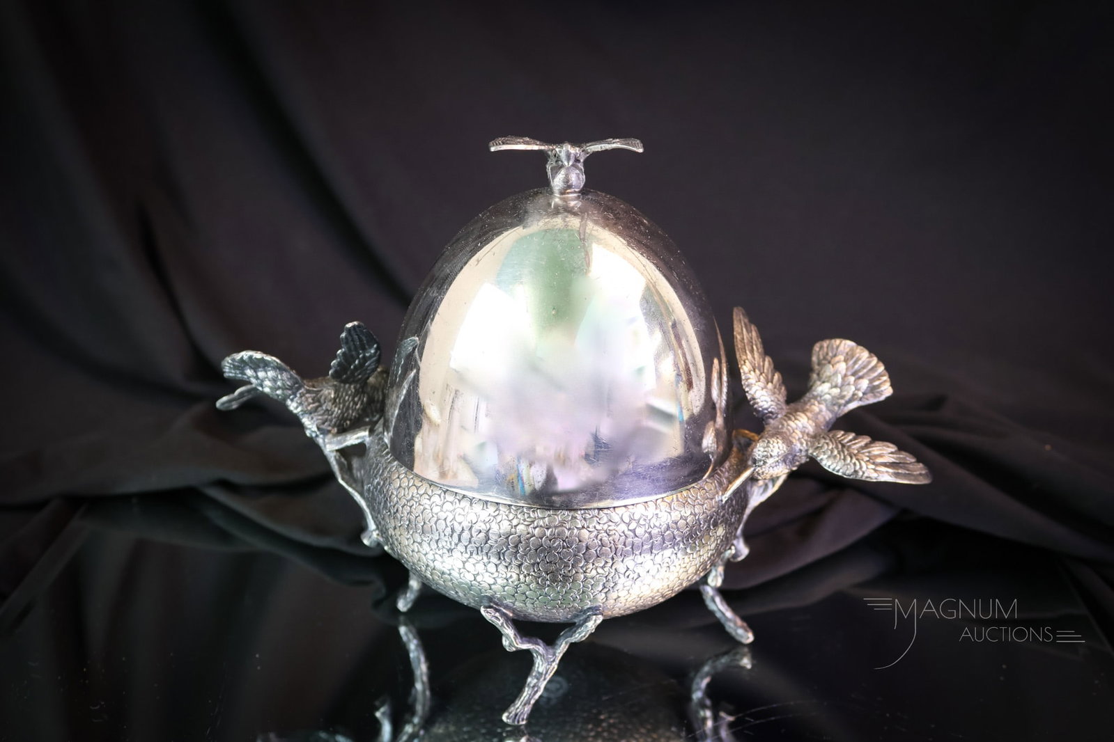 Rogers Victorian Silverplate Figural Acorn Jewelry Casket: A wonderful find in Victorian silverplate. This is a Rogers figural piece. The jewelry csket is in the form of an acorn. It sits atop branches with hummingbirds on either side.. There's a butterfly fo