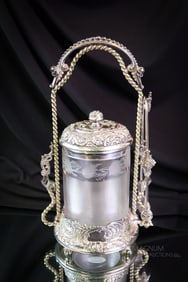 Victorian Wilcox Silverplate Floral Engraved Pickle Castor
