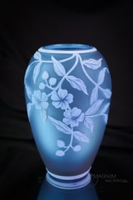 Webb English Cameo Art Glass Cabinet Vase
