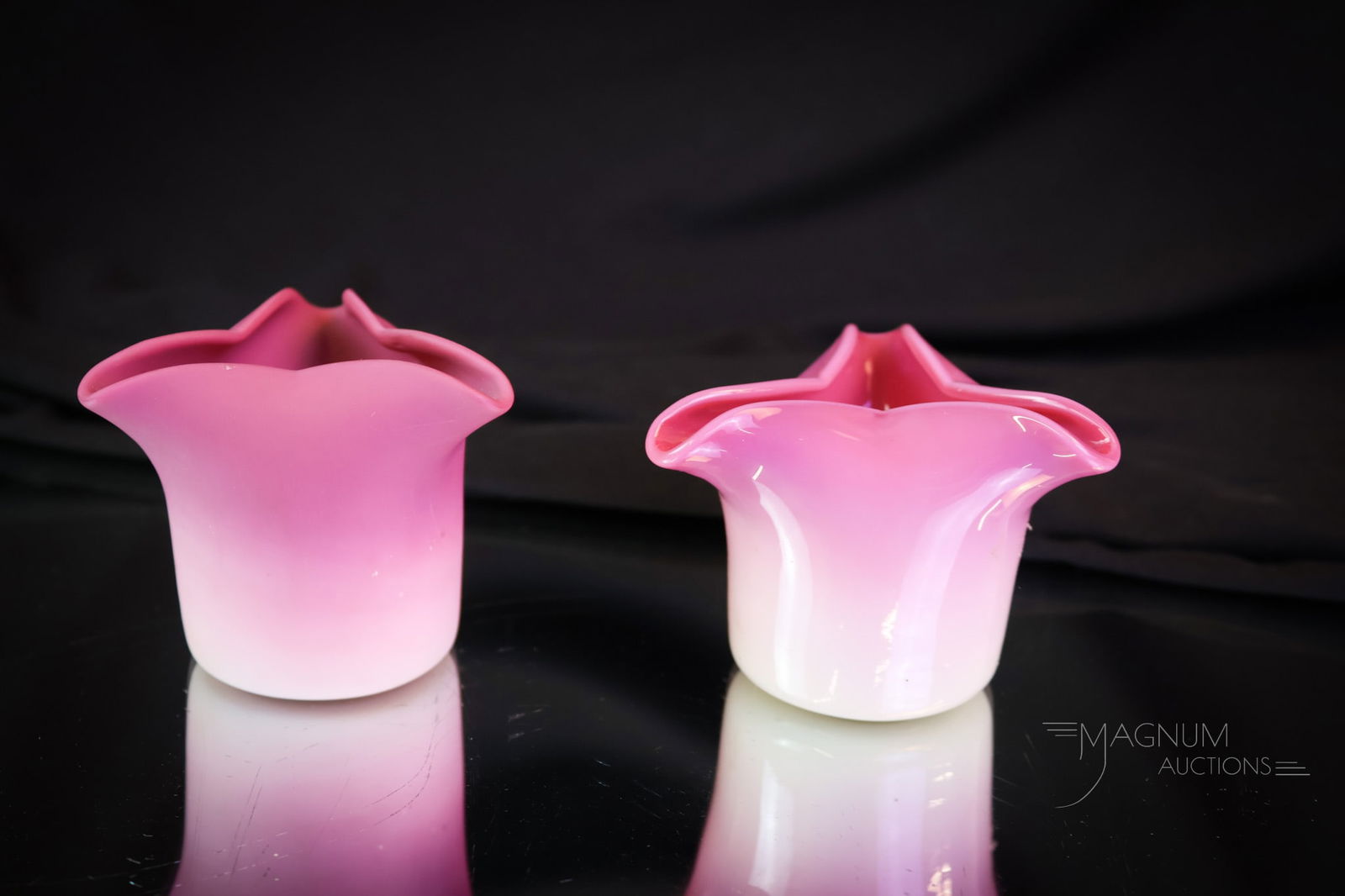 2 pc Lot New England Glass Victorian Toothpick Holders Satin & Glossy: Two nice finds in New England Glass tri-cornered Victorian glass toothpick holders. These are in peachblow glass. One is satin finished and one is glossy. Each measures 2" tall. SHIPPING NOTICE: If yo
