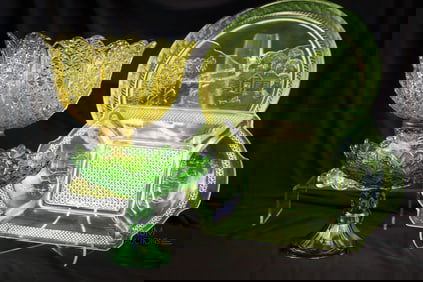 4 pc Lot Early American Pattern Glass Vaseline & More