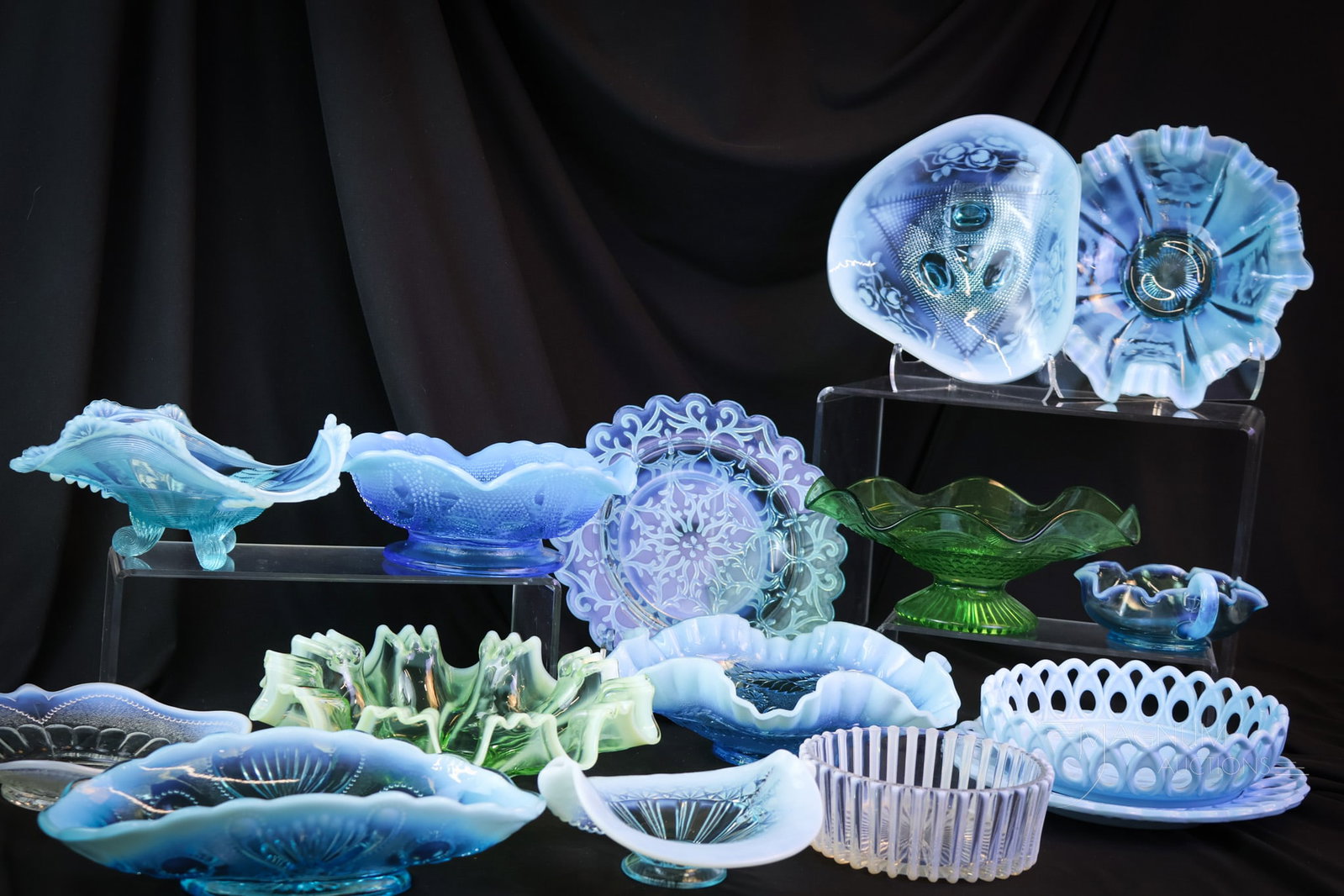 15 pc Lot Victorian Opalescent "Fun in Bowl Collecting" Glass: A more than generous lot of fifteen collectible opalescent Victorian glass bowls for your bidding pleasure. This lot offers some of the very nicest examples in blue, green, and white. The largest meas