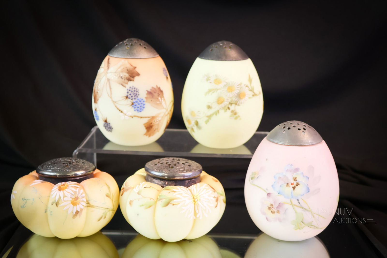 5 pc Lot Mt. Washington Victorian Glass Sugar Shakers: Five uniquely decorated Mt. Washington Victorian glass sugar shakers. This lot includes three eggs and two maters. Go find them. Every antique mall has these eggs priced 150-175.00 each. Now's your ch