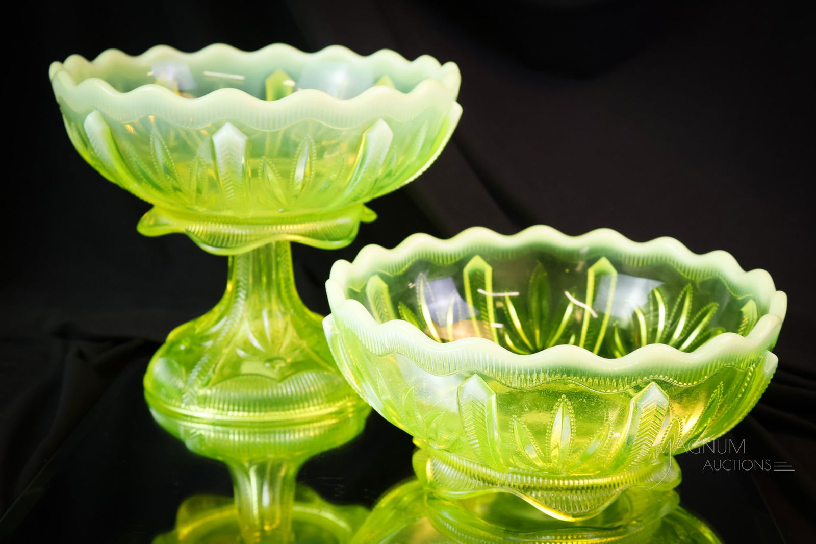 2 pc Lot Fenton Uranium Vaseline Opalescent Topaz CactusArt Glass (1 of 8)