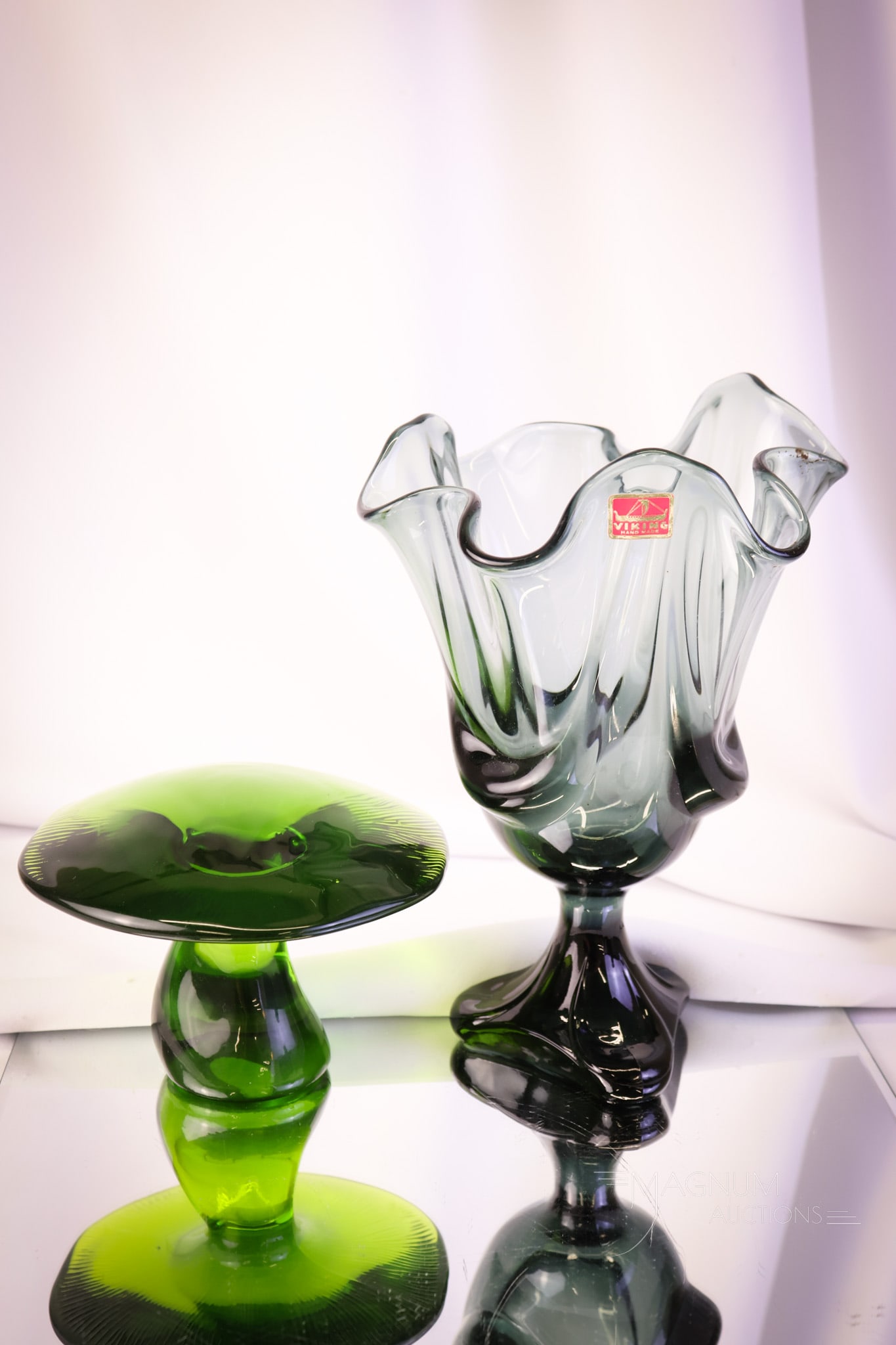 2 pc Lot Viking Glass MCM Epic Vase & Jumbo Mushroom (1 of 7)