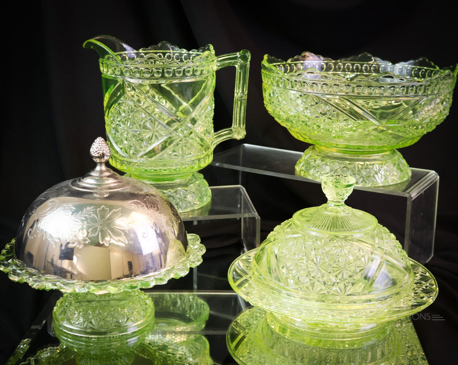 4 pc Lot Uranium Vaseline Richards & Hartley Daisy & Button Victorian Glass: Four nice selections make up this generous offering of uranium-rich vaseline glass by Richards & Hartley. The offering includes a water pitcher, a master berry bowl, a butter dish, and, lastly, anothe