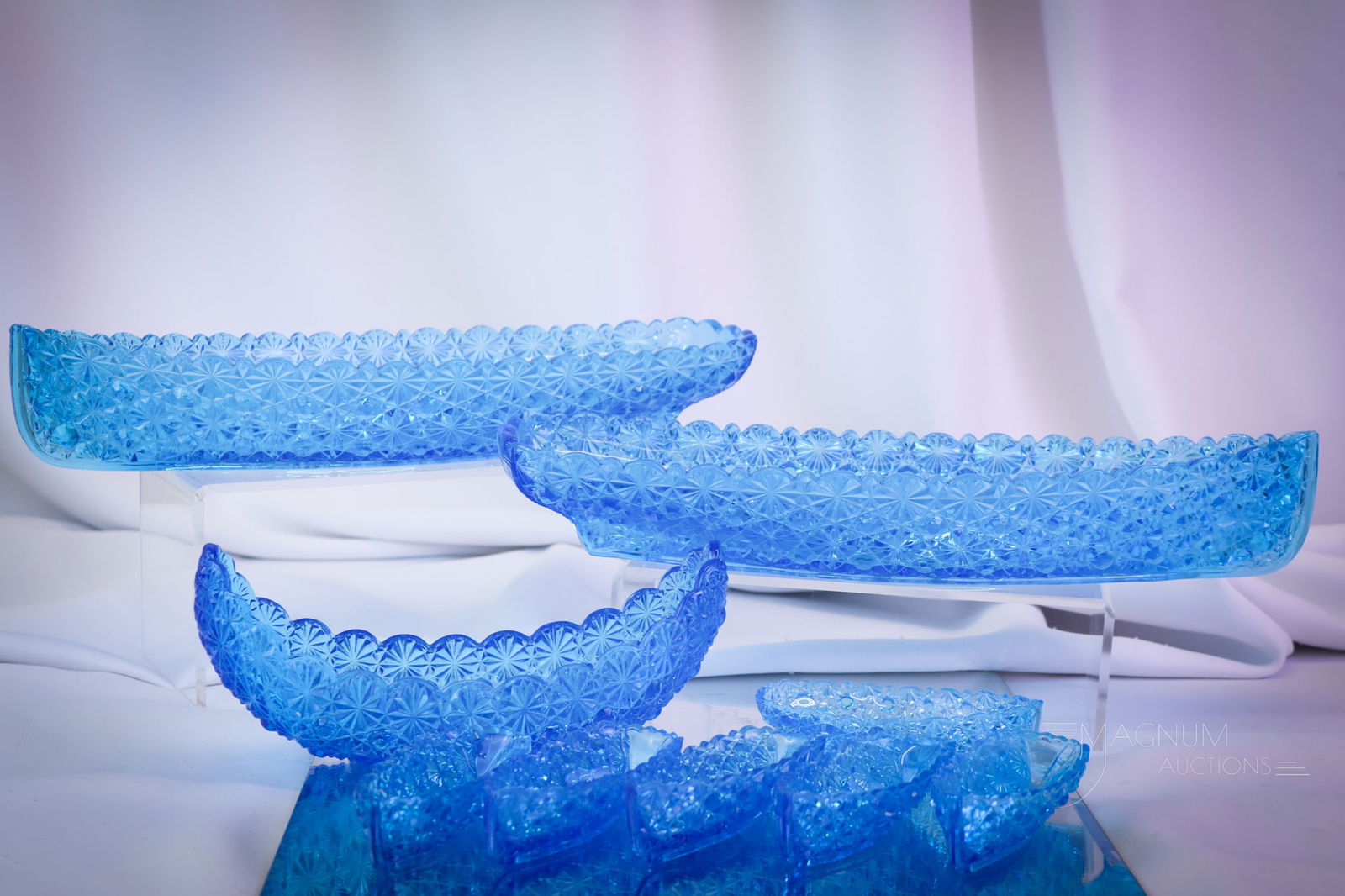 9 pc Lot Hobbs Victorian Glass Yacht Club (1 of 13)