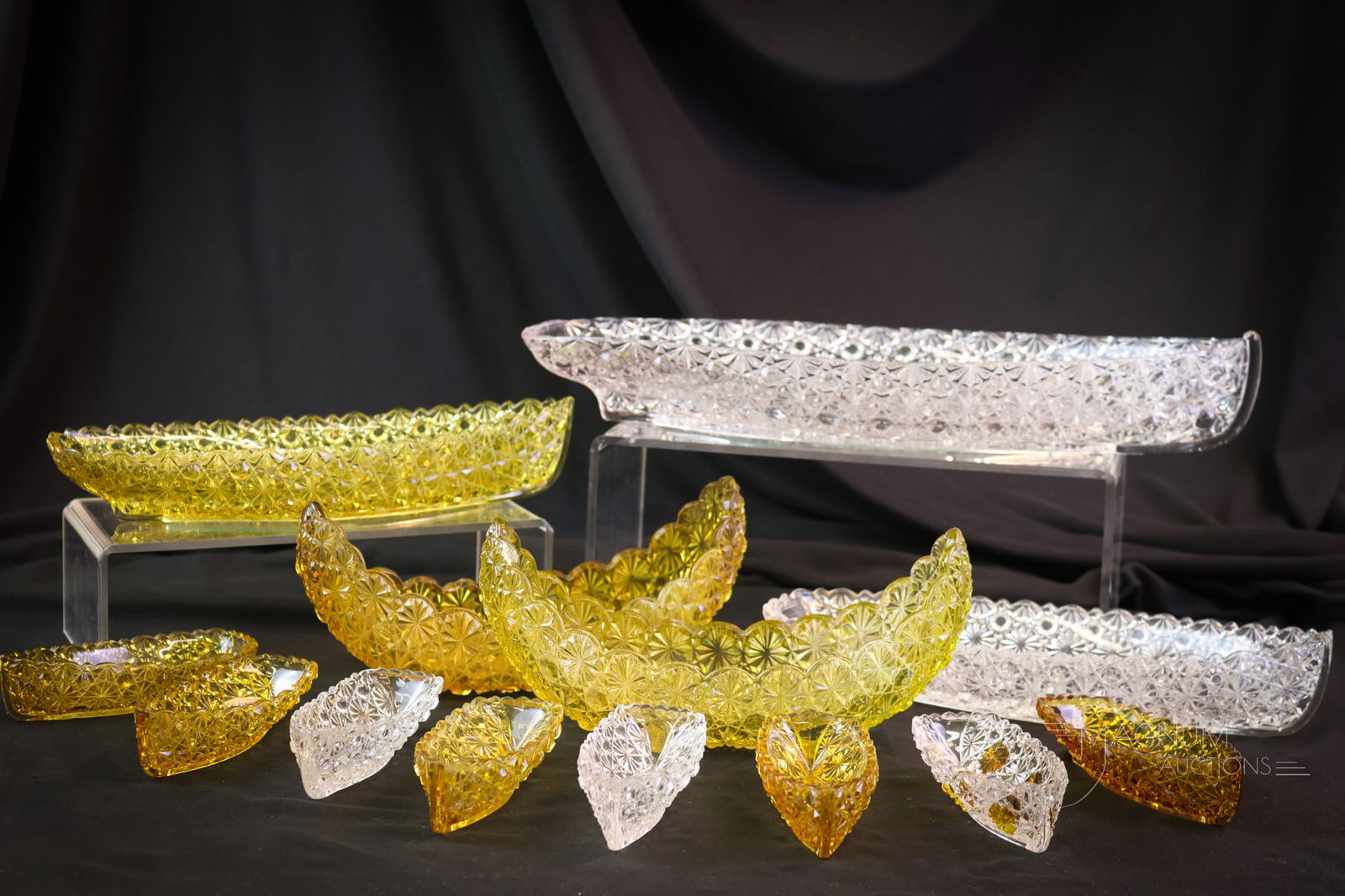 13 pc Hobbs Victorian Glass Yacht Club (1 of 11)