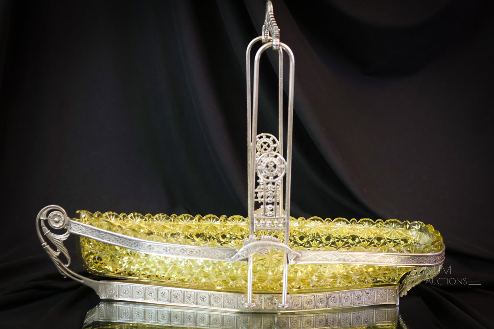 Silverplate Hobbs Glass Victorian Yacht Celery Castor: A gorgeous silverplate and Hobbs glass celery castor. This super find is a Hobbs honey amber Daisy & Button pattern yacht in an unmarked silverplate frame. Very ornate!. The castor measures 11 3/4" ta