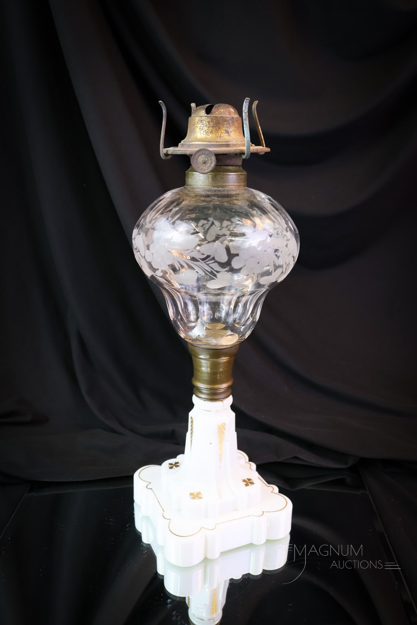 Sandwich Victorian Glass Oil Lamp (1 of 6)