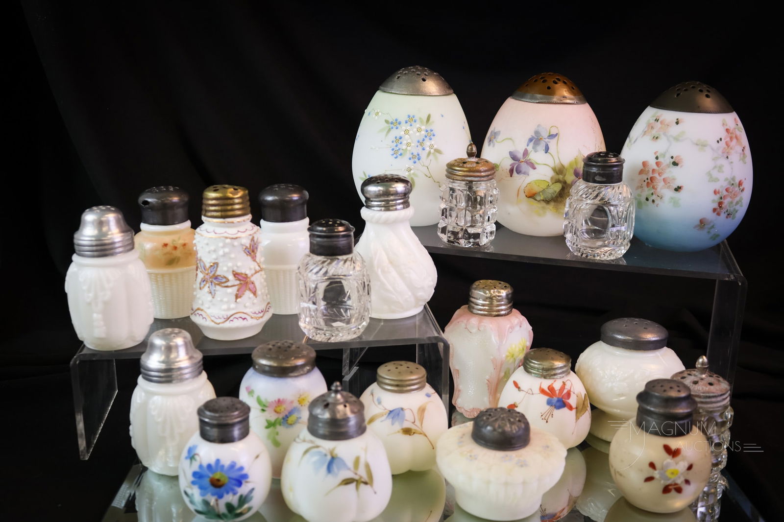 22 pc Lot Victorian Mt. Washington Glass Salt & Sugar Shakers: Twenty-two piece lot Victorian glass salt and sugar shakers and more. This lot has so much to offer, and yet. You'll be glad to bid on this lot for your collection. The tallest measures 4 1/4" tall. S