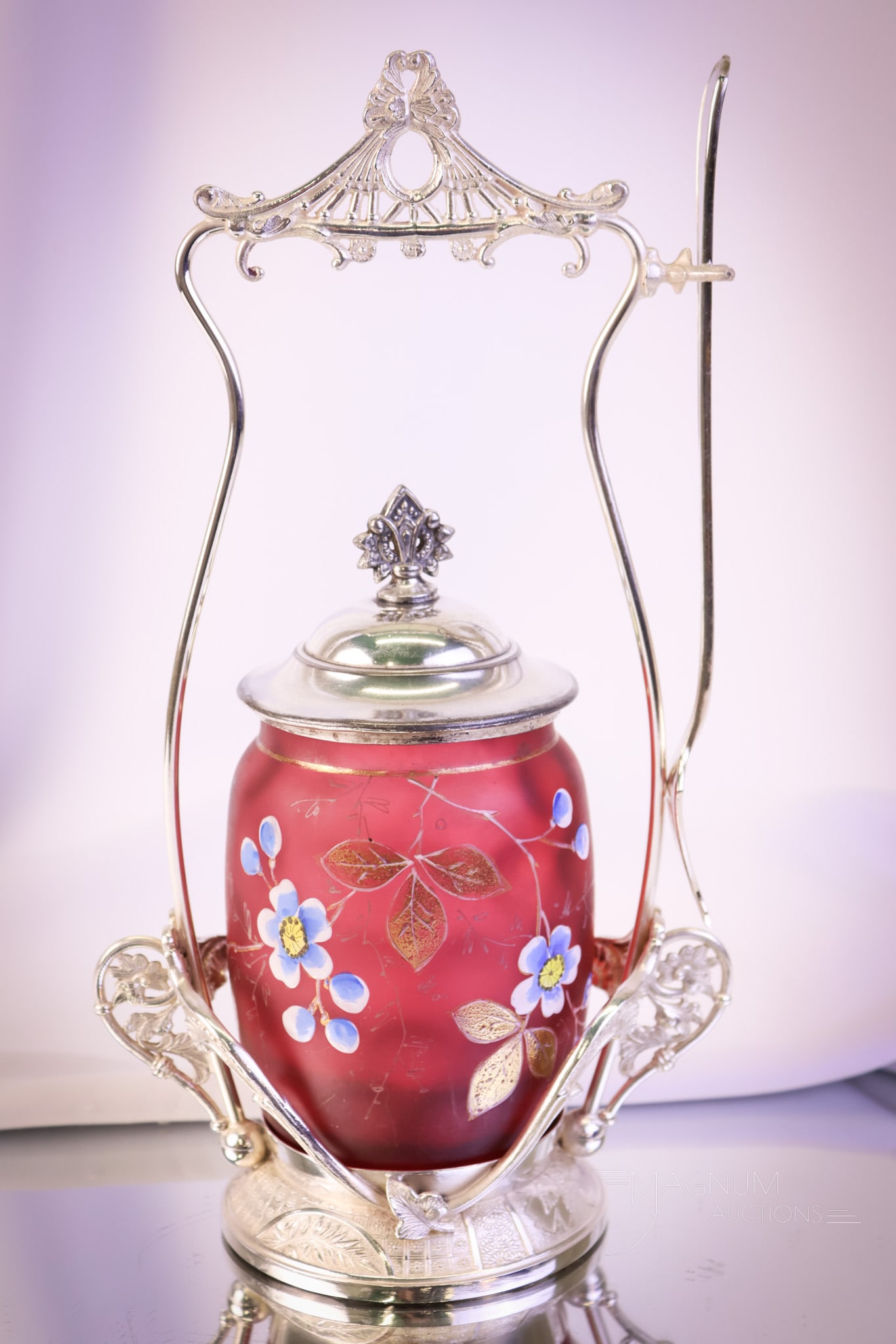 Rockford Victorian silverplate Cranberry Decorated Pickle Castor (1 of 13)