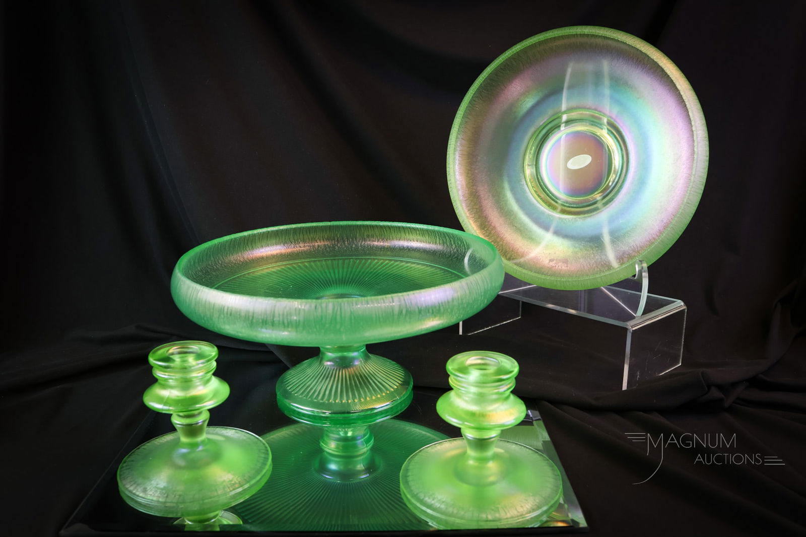 4 pc Lot Fenton & Dugan Stretch Glass (1 of 8)