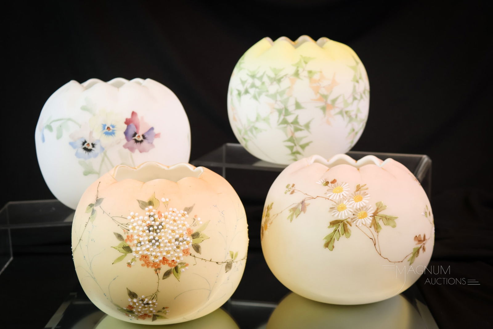 4 pc Lot Mt. Washington Crown Milano Victorian Art Glass Rose Bowls: Another nice offering of Victorian Mt. Washington art glass Crown Milano rose bowls. This lot includes some beauties for your collection. The tallest measures 5". SHIPPING NOTICE: If you choose not to