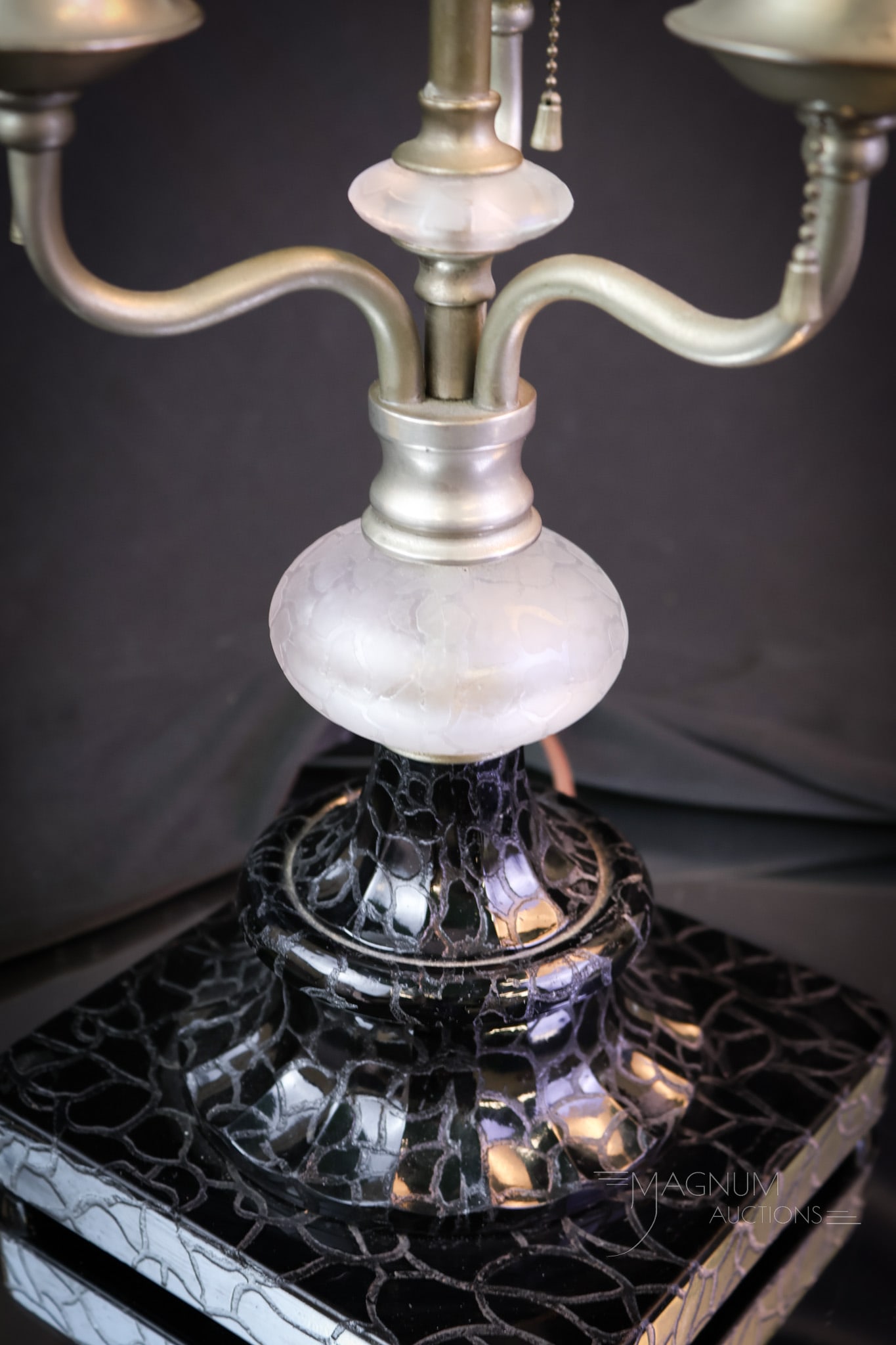 Pairpoint Reverse Painted Antique Table Lamp - 8