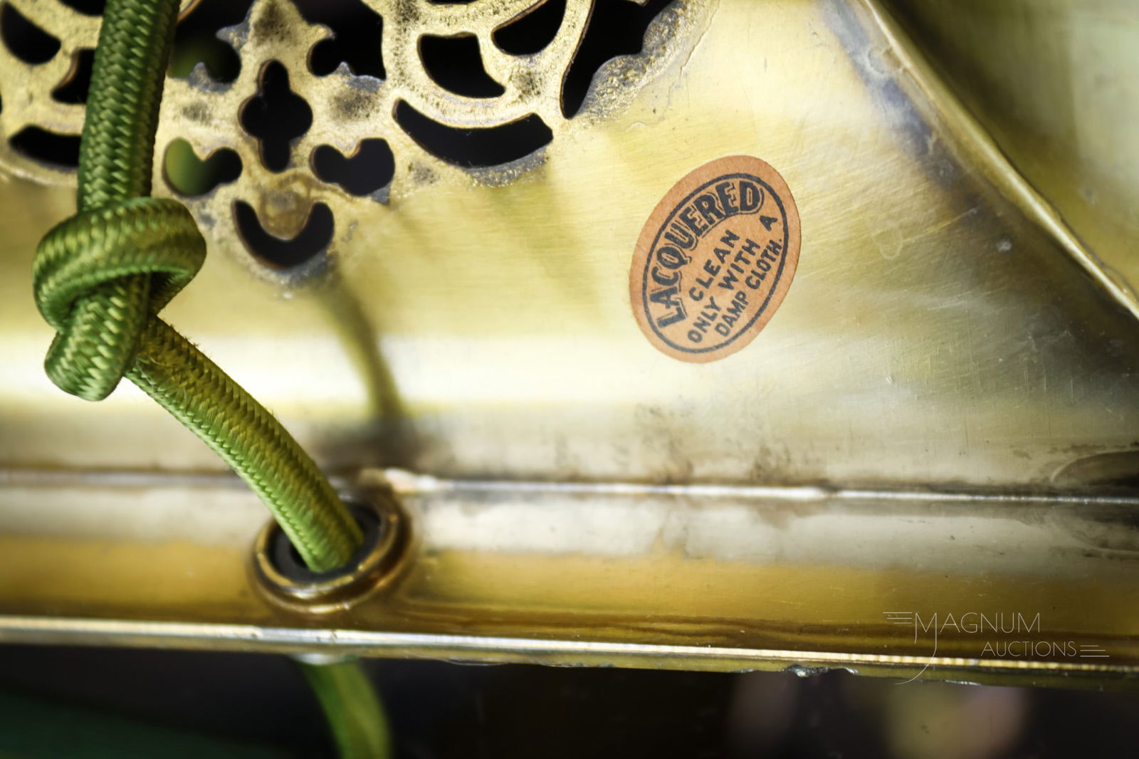 Pairpoint Magenta Reverse Painted Table Lamp - 11