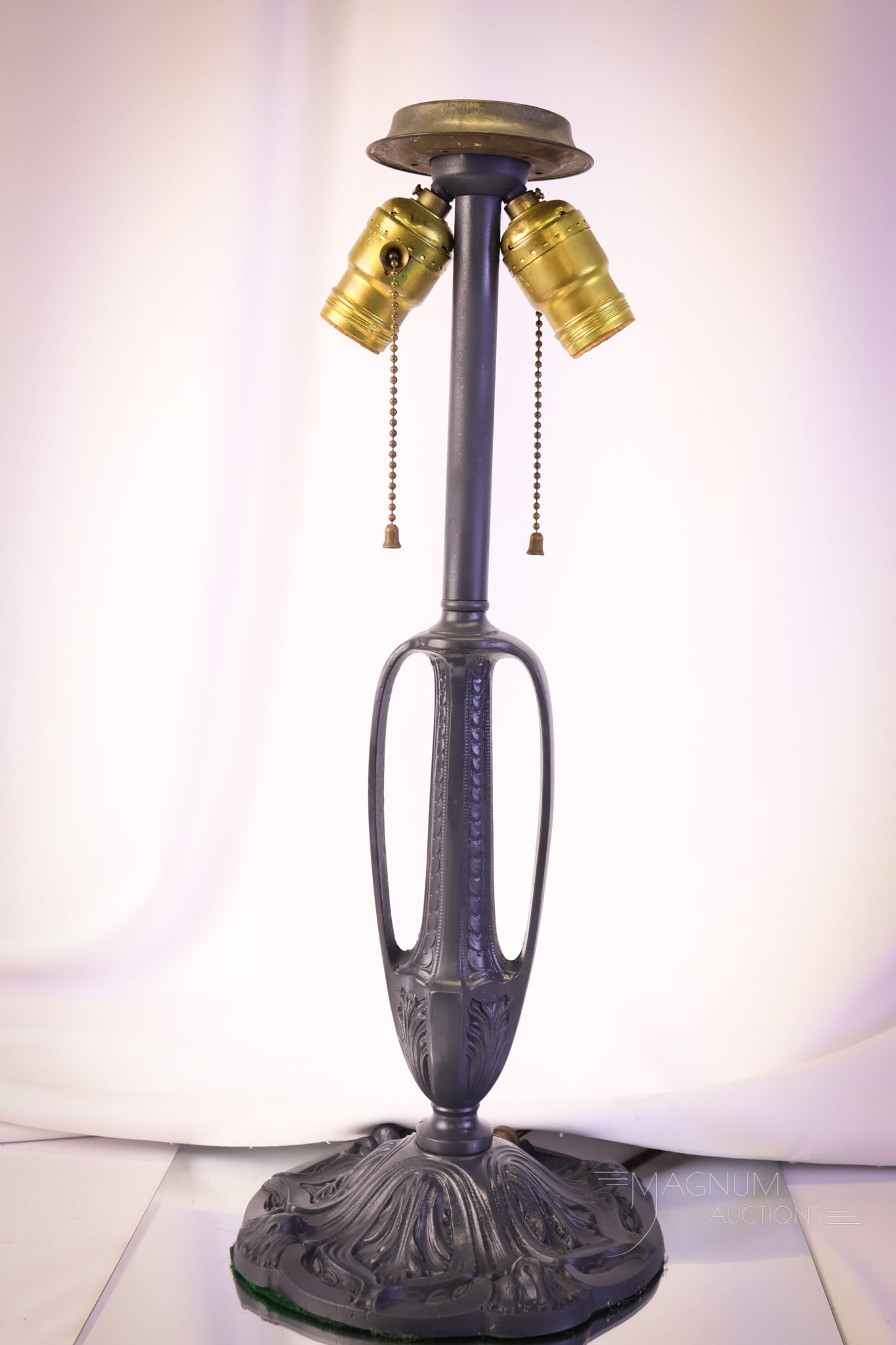 Pittsburgh Painted Antique Table Lamp - 5